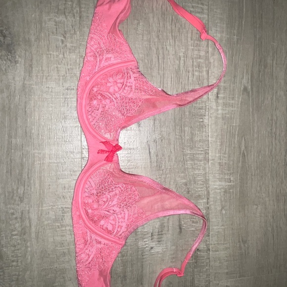 🤍vs bra - Picture 4 of 4